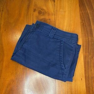 Lilly Pulitzer Navy Shorts Mid-Rise 9” Inseam Women’s Size 8 Casual, Golf, Prep